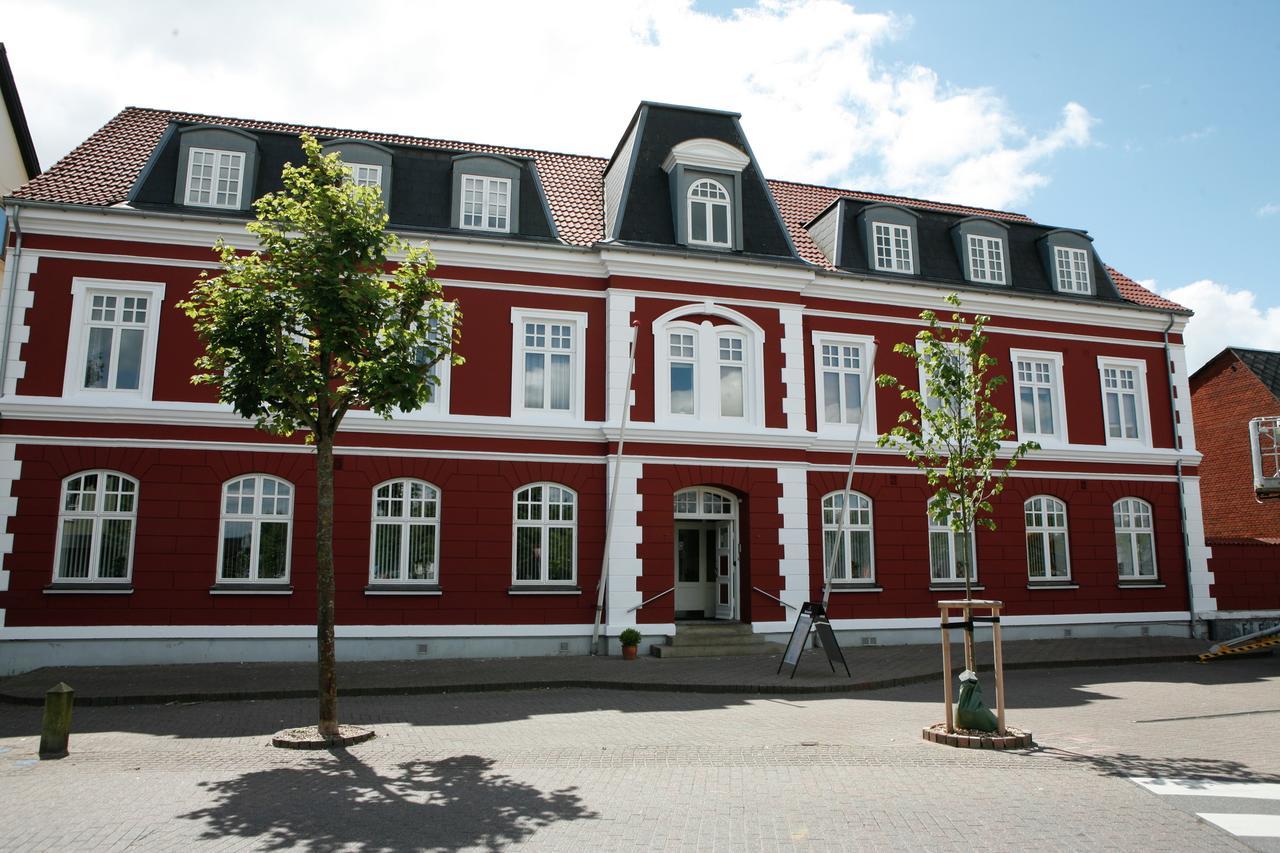 Hotel Vamdrup Bagian luar foto